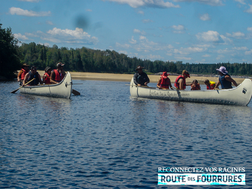rabaska-canoe_lac-st-jean-route-des-fourrures_