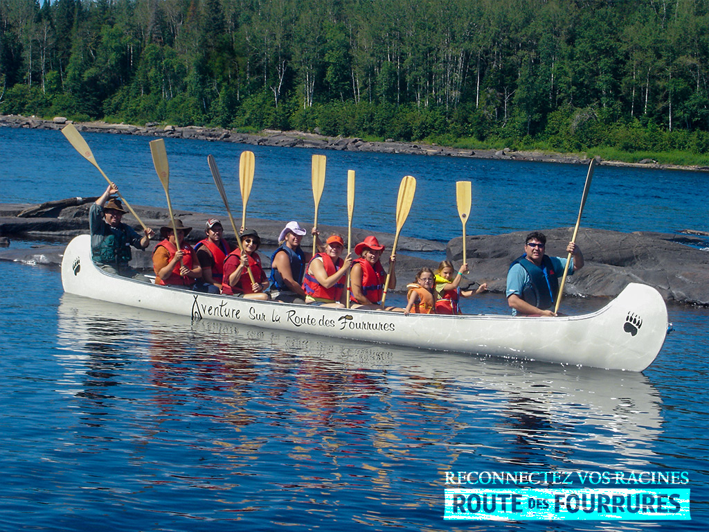 rabaska-canoe_lac-st-jean-route-des-fourrures_