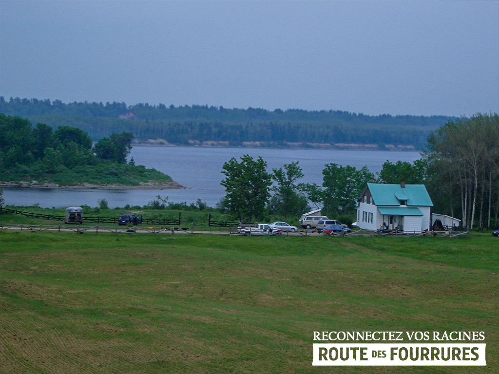 rabaska-canoe_lac-st-jean-route-des-fourrures_